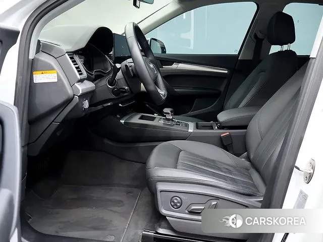 Audi Q5 (FY) 2022 Белый из Кореи, фото 2