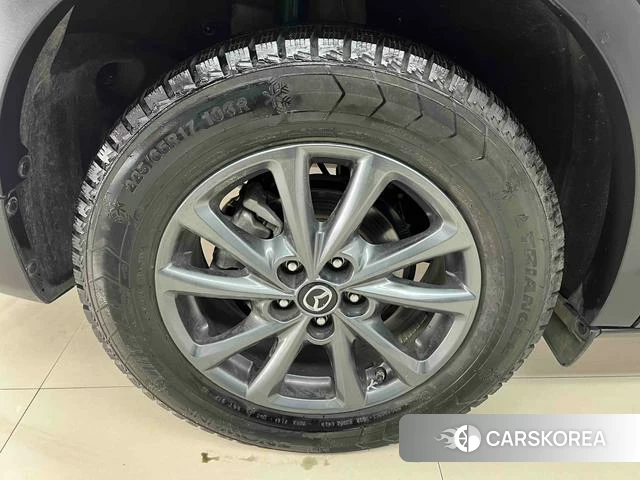 Mazda CX-4 2023 Белый из Китая, фото 2
