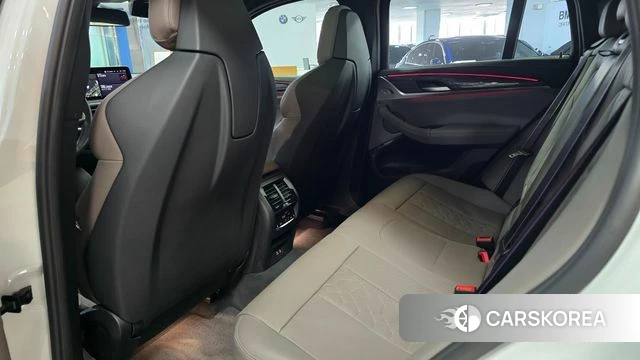 BMW X4M (G02) 2025 Белый из Кореи, фото 2