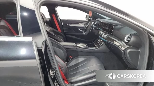 Mercedes-Benz CLS-Class C257 2023 Черный из Кореи, фото 2