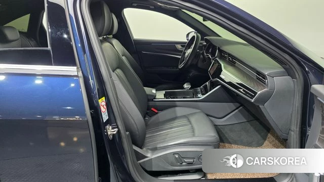 Audi A6 (C8) 2021 Синий из Кореи, фото 2