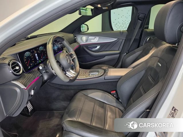 Mercedes-Benz E-Class W213 2023 Белый из Кореи, фото 2