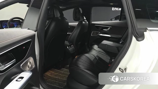 Mercedes-Benz EQE V295 2023 Белый из Кореи, фото 2