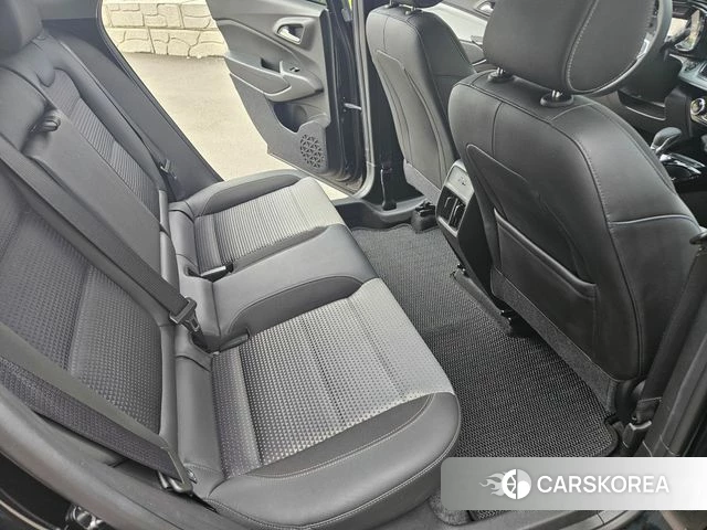 Chevrolet (GM Daewoo) Trax Crossover 2023 Черный из Кореи, фото 2