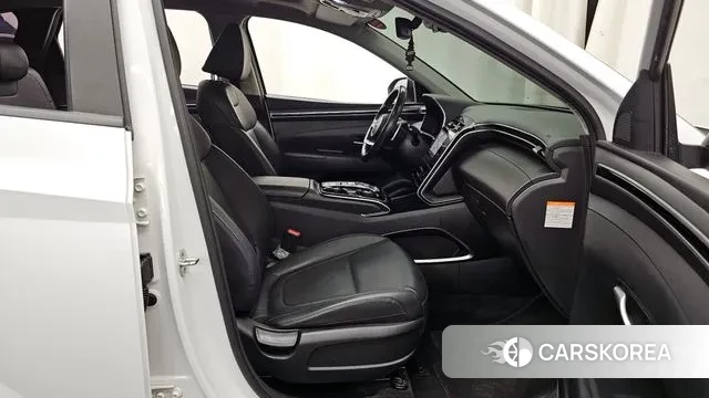 Hyundai Tucson Hybrid (NX4) 2021 Белый из Кореи, фото 2