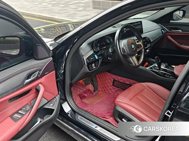 BMW 5 series PHEV 2021 Синий из Китая, фото 2