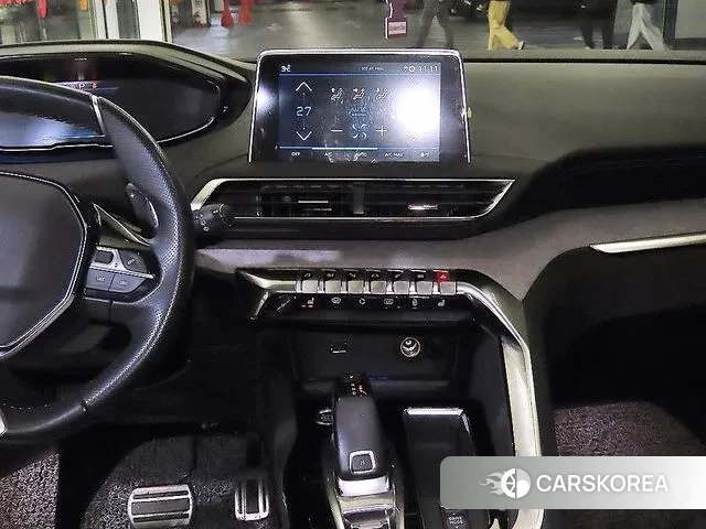 Peugeot 3008 second generation 2021 Белый из Кореи, фото 2