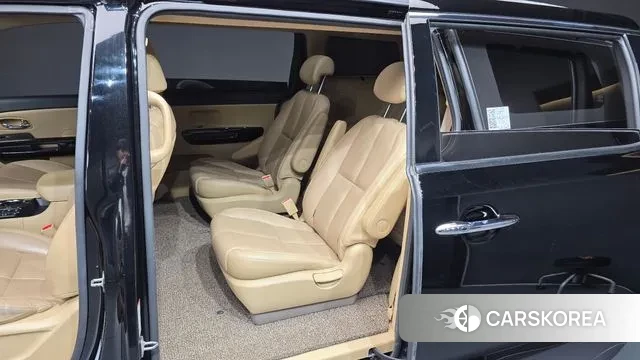 Kia The New Carnival 2018 Черный из Кореи, фото 2