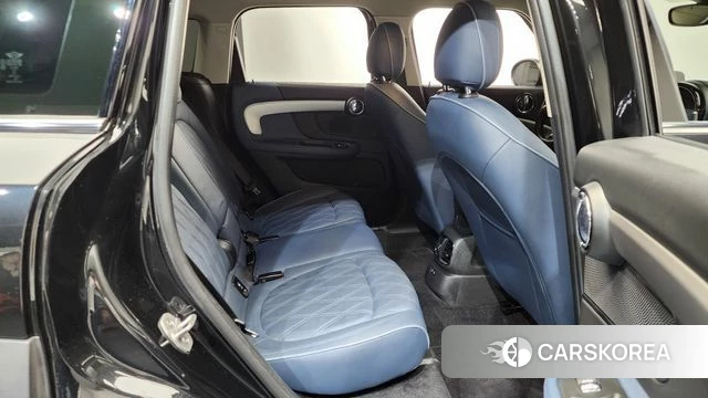 Mini Cooper S Countryman 2023 Черный из Кореи, фото 2