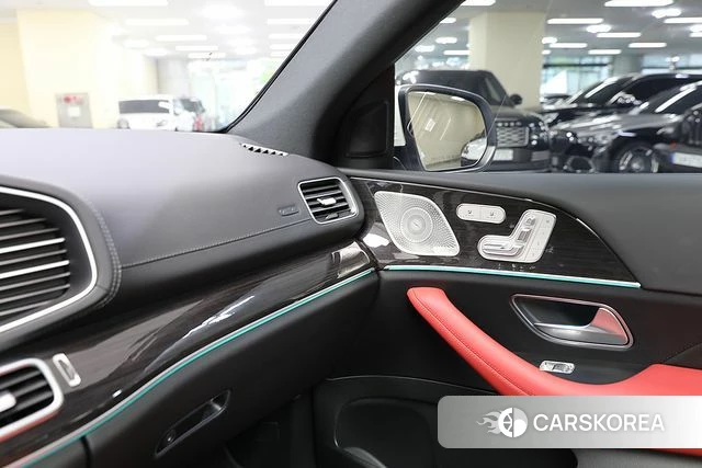 Mercedes-Benz GLE-Class W167 2023 Белый из Кореи, фото 2