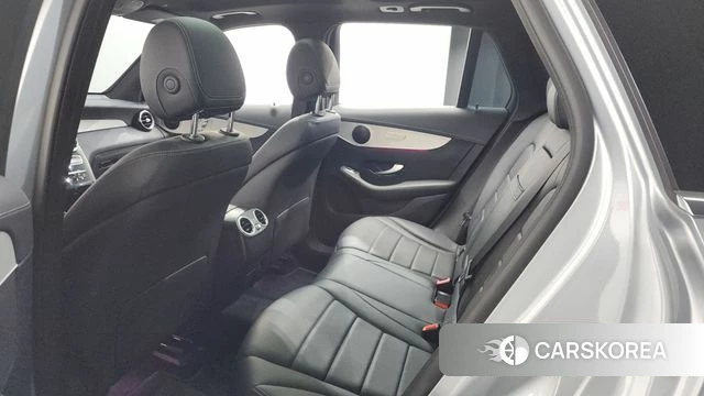 Mercedes-Benz GLC-Class X253 2021 Серебряный из Кореи, фото 2