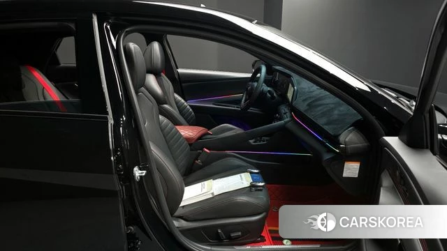 Hyundai The New Avante Hybrid (CN7) 2025 Черный из Кореи, фото 2