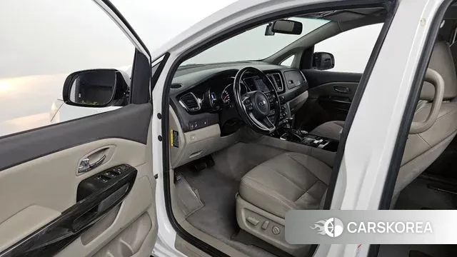 Kia All New Carnival 2018 Белый из Кореи, фото 2