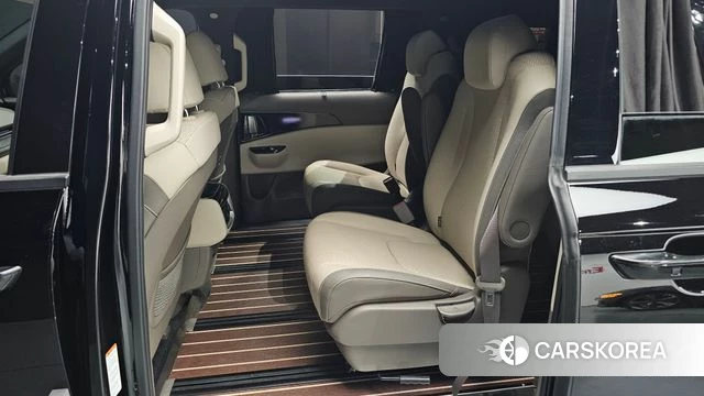 Kia Carnival 4th generation 2023 Черный из Кореи, фото 2