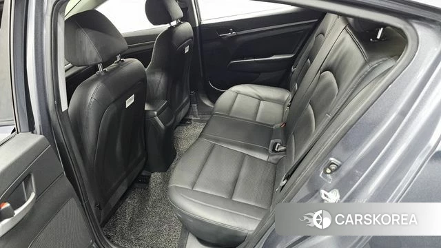 Hyundai Avante AD 2018 Серый из Кореи, фото 2