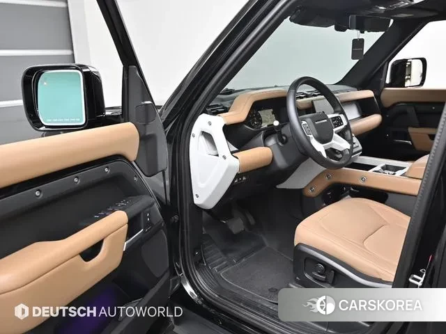 Land Rover Defender (L663) 2025 Черный из Кореи, фото 2