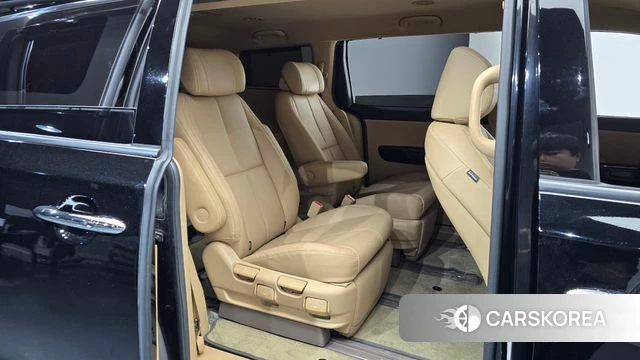 Kia The New Carnival 2020 Черный из Кореи, фото 2