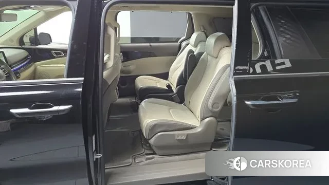 Kia The New Carnival 4th Generation 2024 Черный из Кореи, фото 2