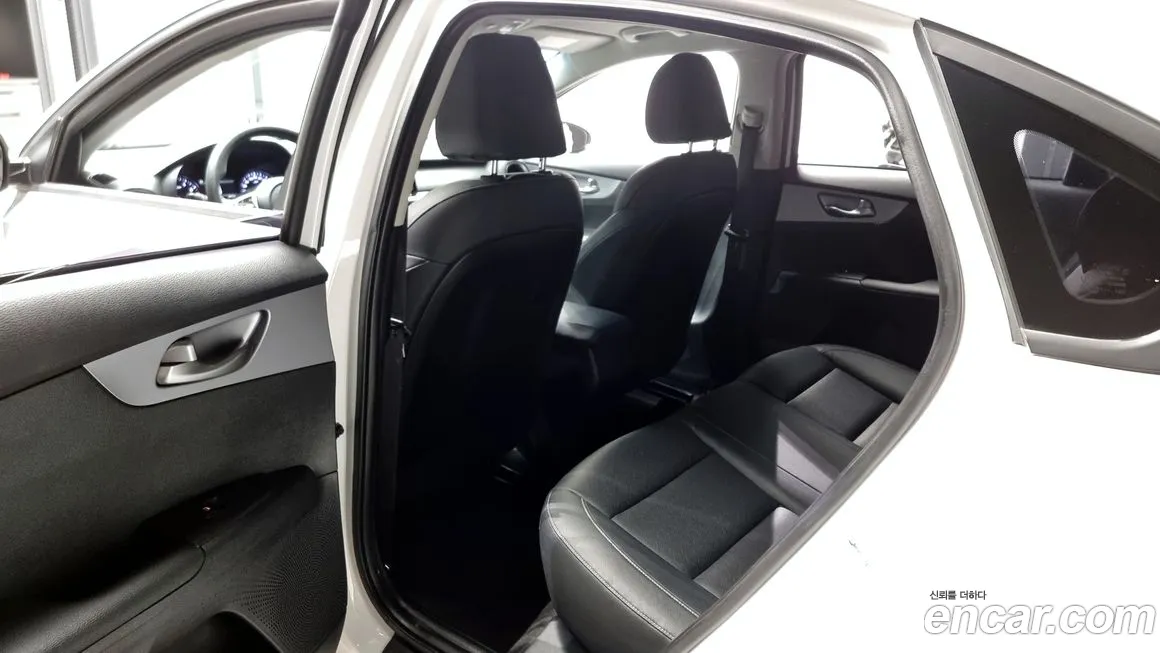 Kia The New K3 2nd generation id 2165846 из Кореи 2