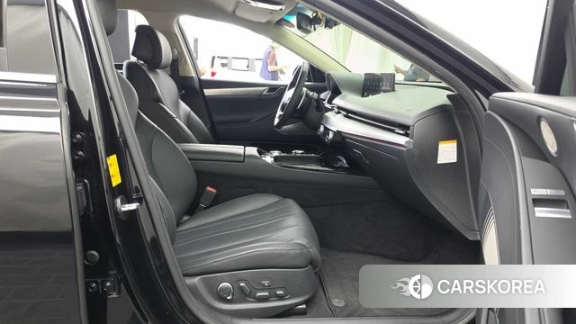 Genesis Electrified G80 (RG3) 2023 Черный из Кореи, фото 2