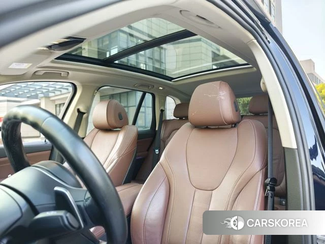 BMW X5 (imported) 2021 Черный из Китая, фото 2