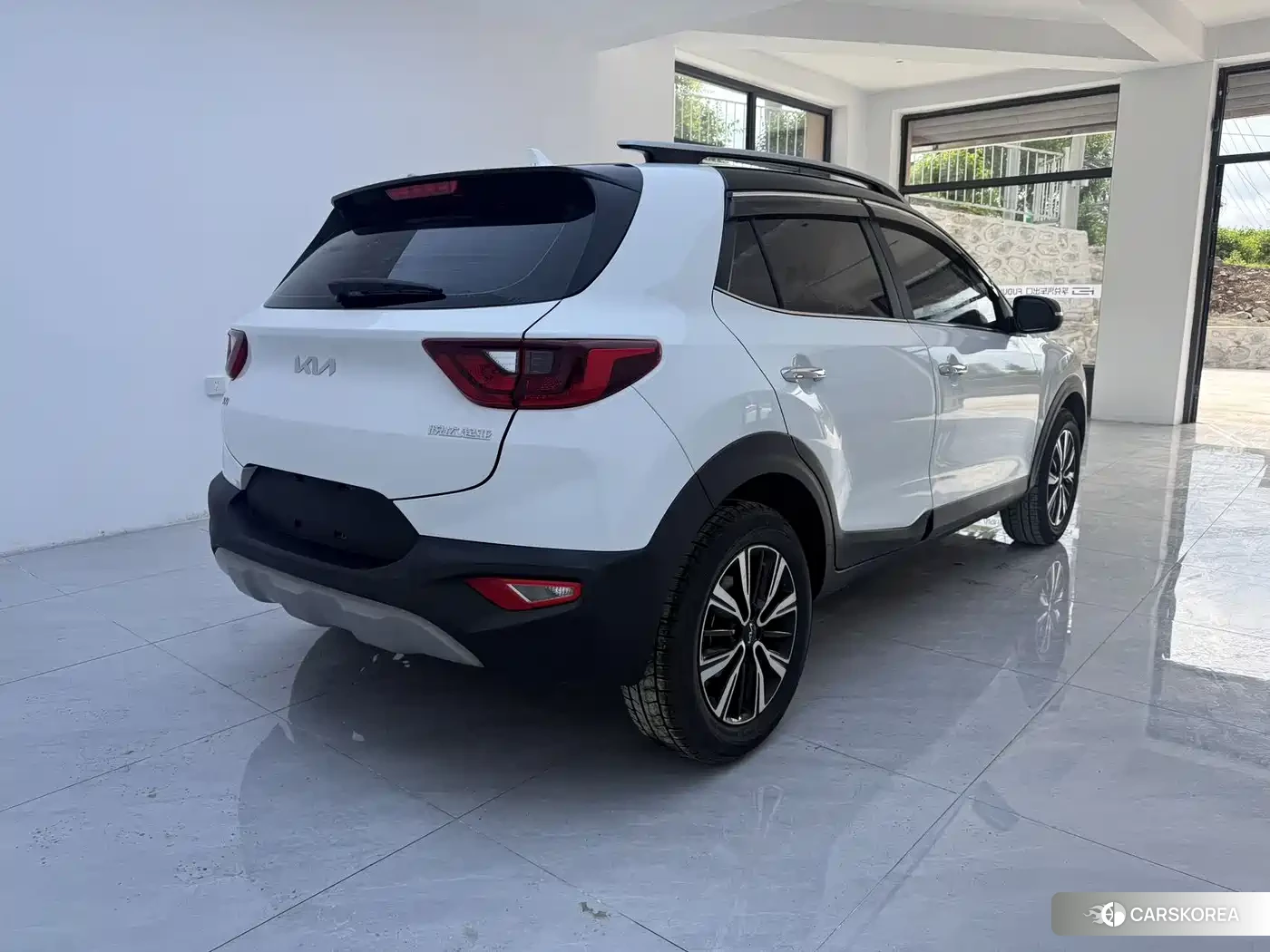 Kia KX1 2024 Белый из Китая, фото 2