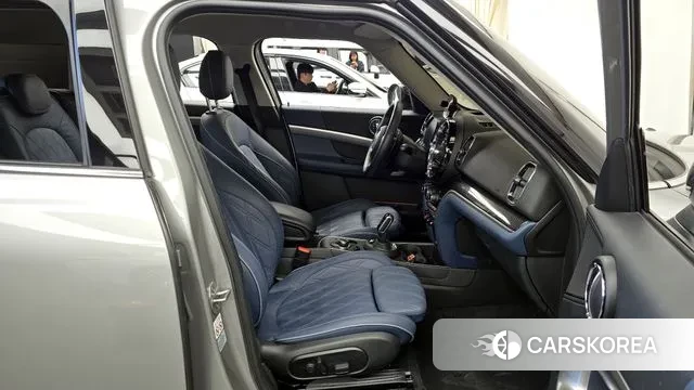 Mini Cooper S Countryman 2023 Серебристо-серый из Кореи, фото 2