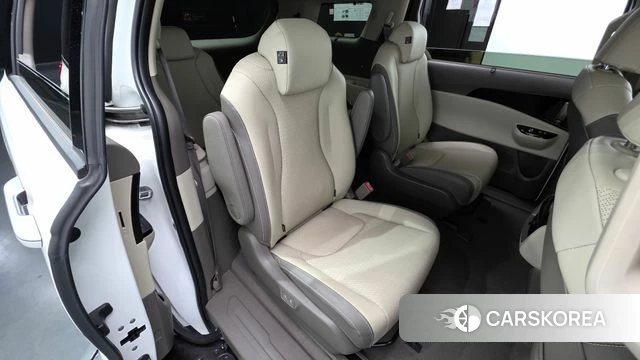 Kia Carnival 4th generation 2023 Белый из Кореи, фото 2