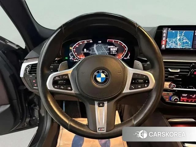 BMW 5 Series (G30) 2020 Серый из Кореи, фото 2
