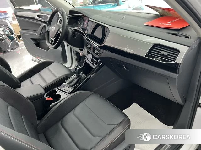 Volkswagen Tanyue 2022 Белый из Китая, фото 2