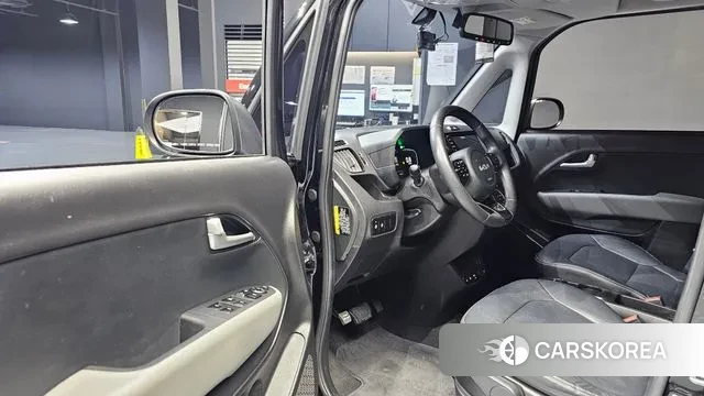 Kia The New Kia Ray 2022 Черный из Кореи, фото 2