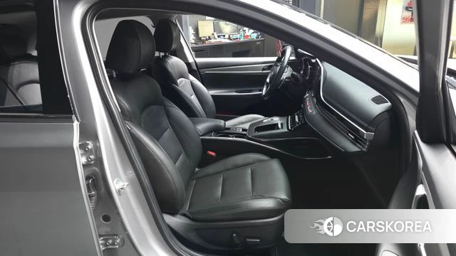Hyundai The New Grandeur IG 2021 Серебристо-серый из Кореи, фото 2