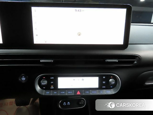 Genesis GV60 2022 Серебристо-серый из Кореи, фото 2