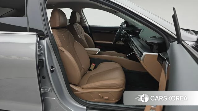 Hyundai Grandeur (GN7) 2024 Серебряный из Кореи, фото 2