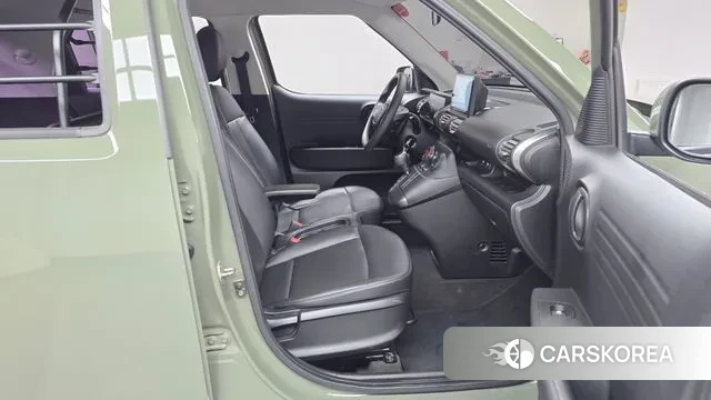 Hyundai Casper 2022 Темно-зеленый из Кореи, фото 2