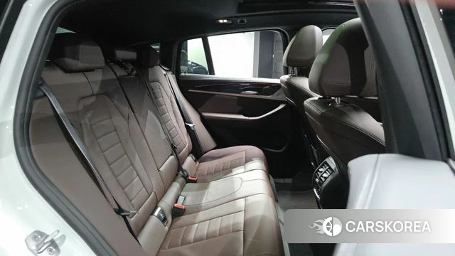 BMW X4 (G02) 2025 Белый из Кореи, фото 2