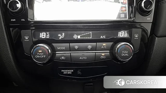 Nissan X Trail 2018 Белый из Кореи, фото 2