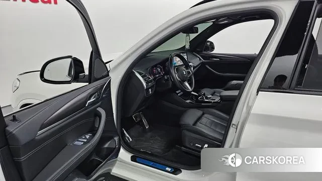 BMW X3 (G01) 2023 Белый из Кореи, фото 2