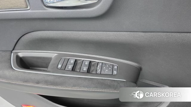 Renault Korea (Samsung) The New QM6 2023 Белый из Кореи, фото 2