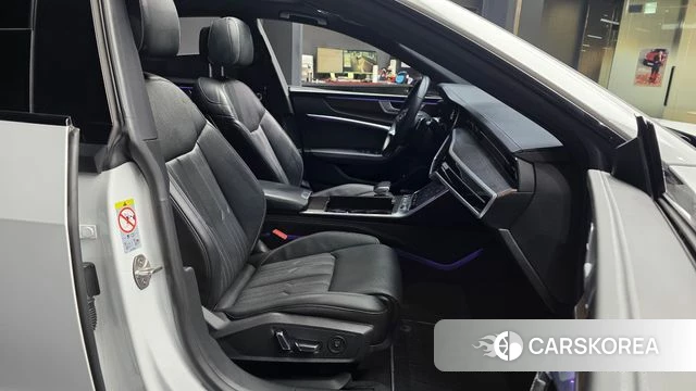 Audi A7 (4K) 2022 Белый из Кореи, фото 2