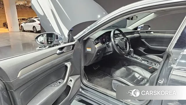 Volkswagen Arteon 2019 Серый из Кореи, фото 2