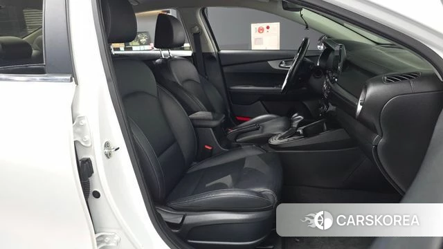Kia Come New K3 2019 Белый из Кореи, фото 2