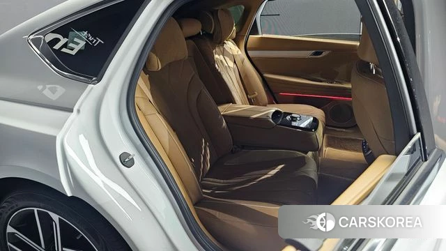 Genesis G80 (RG3) 2024 Белый из Кореи, фото 2