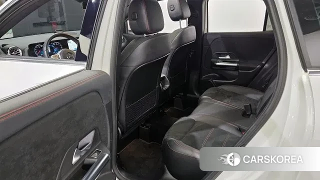 Mercedes-Benz GLA - Class H247 2020 Белый из Кореи, фото 2