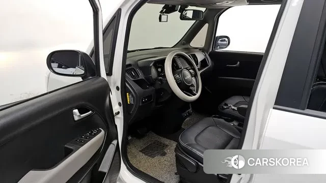 Kia The New Kia Ray 2023 Белый из Кореи, фото 2