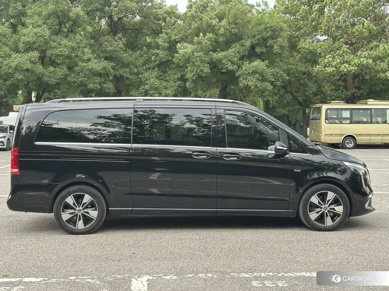 Mercedes-Benz V-class 2022 Черный из Китая, фото 2