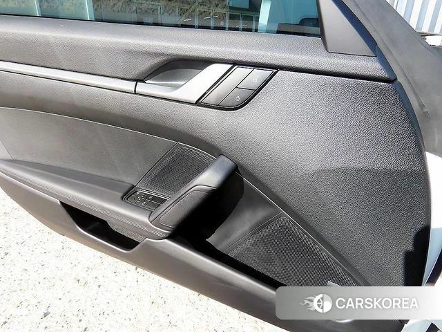 Porsche 911(992) 2024 Белый из Кореи, фото 2