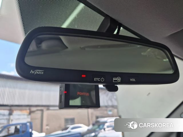 Hyundai The New Grand Starex 2020 Серебристо-серый из Кореи, фото 2