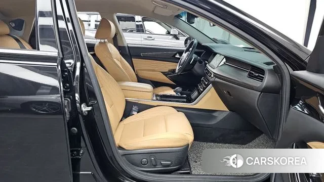 Kia K7 Premier 2020 Черный из Кореи, фото 2