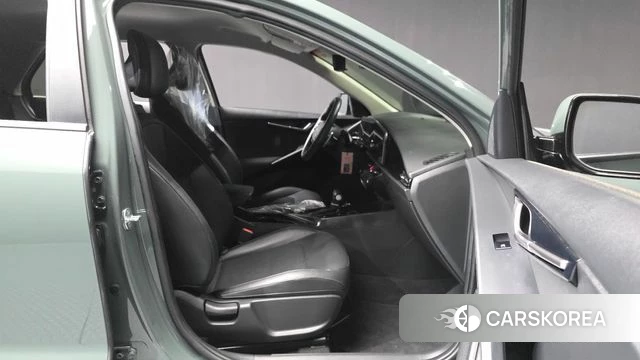 Kia Di Ol Nu Niro 2022 Зеленый из Кореи, фото 2